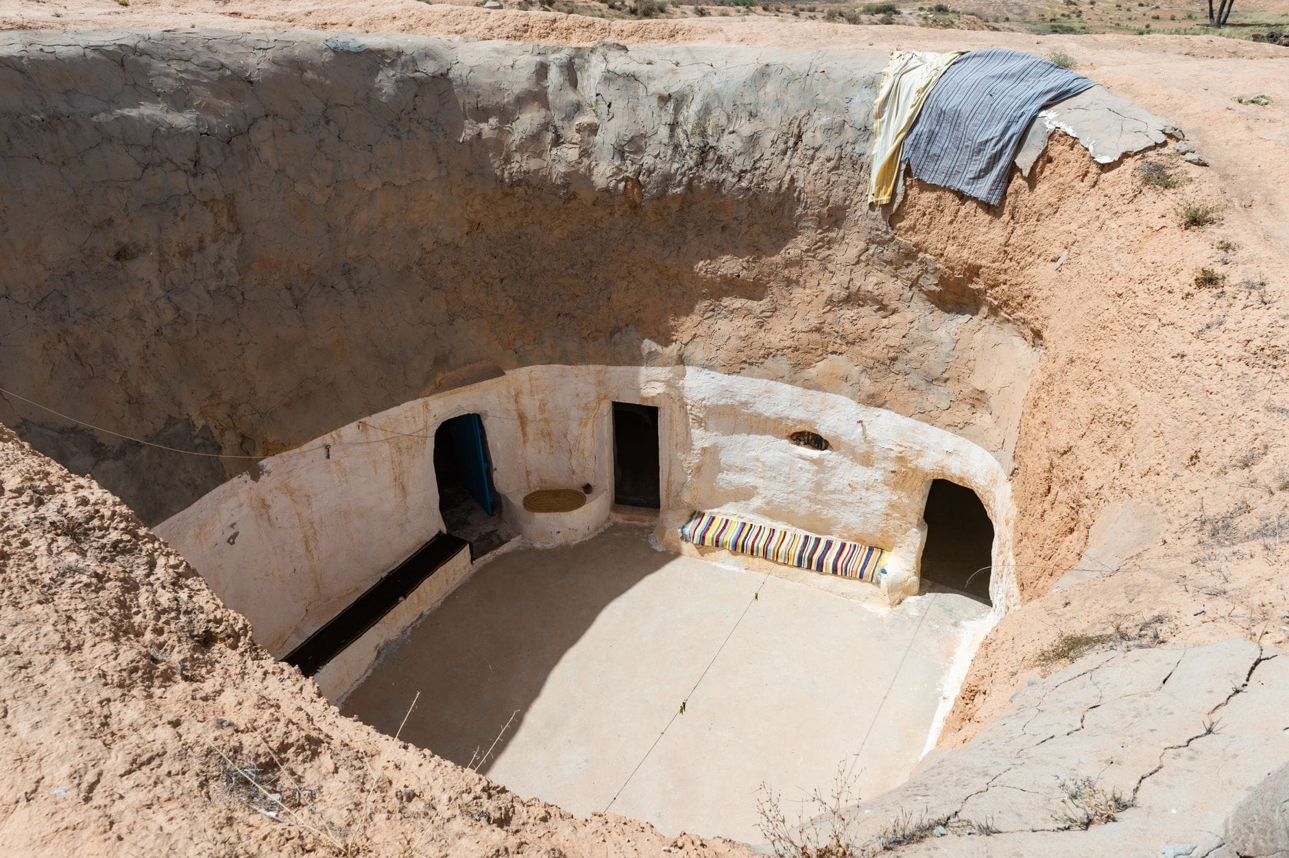 Berberskie podziemne domostwo w Matmacie, troglodyckie wnętrze